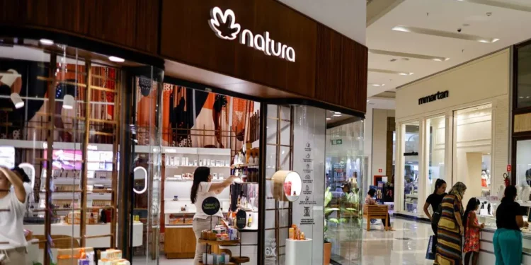 Natura anuncia o plano de aquisição da Natura&Co e alterações na diretoria
