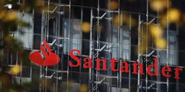 O maior banco da Espanha contratou a Alantra Partners para assessorar o negócio, que inclui empréstimos com e sem desempenho
