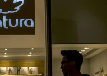 O novo comando da gigante da beleza se reuniu com analistas na terça-feira (25), após a companhia apresentar um despenho que frustrou o mercado no quarto trimestre de 2024