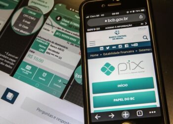 Como verificar se as informações do Pix estão em desacordo com a Receita Federal