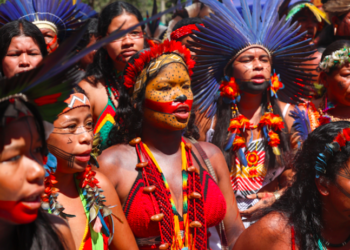 Caravana rumo à COP30: Povos indígenas se organizam para a discussão sobre o clima