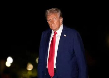 Presidente americano deve impor nova leva de tarifas a produtos importados a partir de 2 de abril