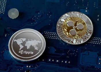 Bitcoin, Ethereum e XRP avançam até 12% após determinação da CVM dos EUA
