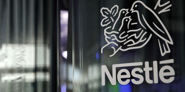 Nestlé recebe uma multa de R$ 13 milhões do Procon-SP devido a publicidade enganosa