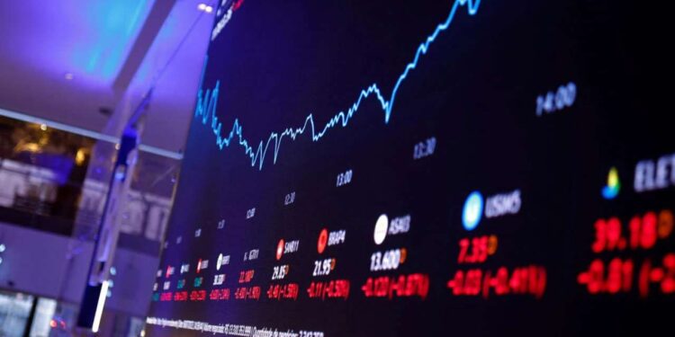 Ibovespa cai pelo quarto pregão consecutivo, em meio à guerra tarifária entre China e Estados Unidos