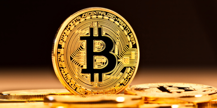 Bitcoin cai com um padrão gráfico que indica uma tendência de queda contínua