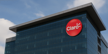A Claro anunciou um investimento de R$ 1 bilhão para expandir sua plataforma de serviços em nuvem