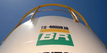 Petrobras e Vale estabelecem parceria para distribuição de biocombustíveis