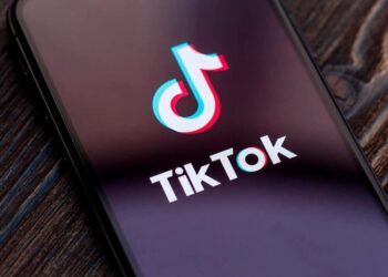 O TikTok Shop deve chegar ao Brasil em breve, trazendo desafios para o setor de varejo