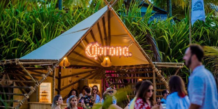 Corona anuncia a criação da primeira reserva solar global em praia do Nordeste