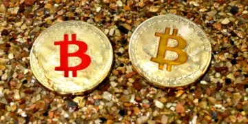 Bitcoin diminui após forte alta e retorna à região dos US$ 80 mil