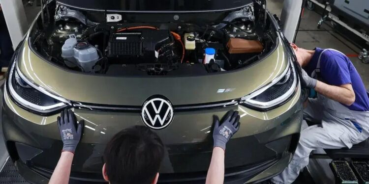 Lucro operacional da Volkswagen despenca 40% no 1º trimestre