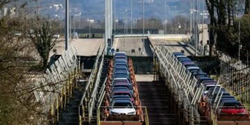 Maserati e Alfa Romeo: O Futuro em Avaliação