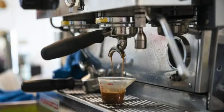 Qualquer alimento que venha para a América do exterior será afetado pelas novas tarifas integralmente, começando em todos os casos com 10%.