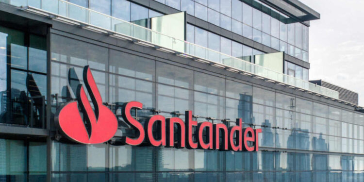 Santander melhora a previsão para o PIB e a taxa Selic para 2025 ainda este ano