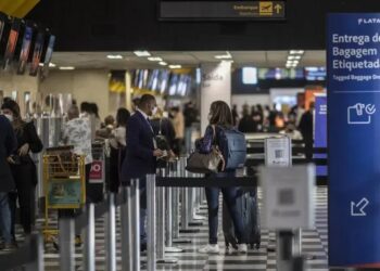 Viagens Corporativas: Como Onfly Secura R$ 240 Mi!