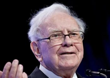 Warren Buffett: Aumento de Patrimônio Surpreende Enquanto Outros Perdem