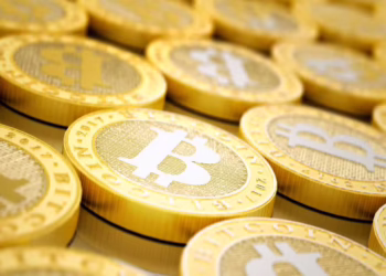 Bitcoin alcança US$ 93,7 mil, impulsionado por expectativas de redução de juros nos Estados Unidos