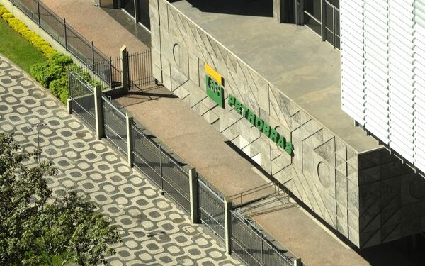Citi considera a Petrobras (PETR4) uma boa opção de investimento, porém faz um aviso ao investidor; veja