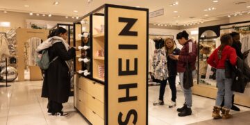 Shein enfrenta uma queda bilionária e adia IPO devido à pressão regulatória