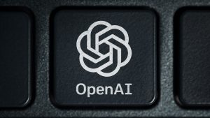 OpenAI adquire empresa de design do iPhone por 6,5 bilhões de dólares