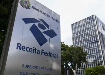 A Receita Federal envia um alerta a todos que realizam transferências através do PIX