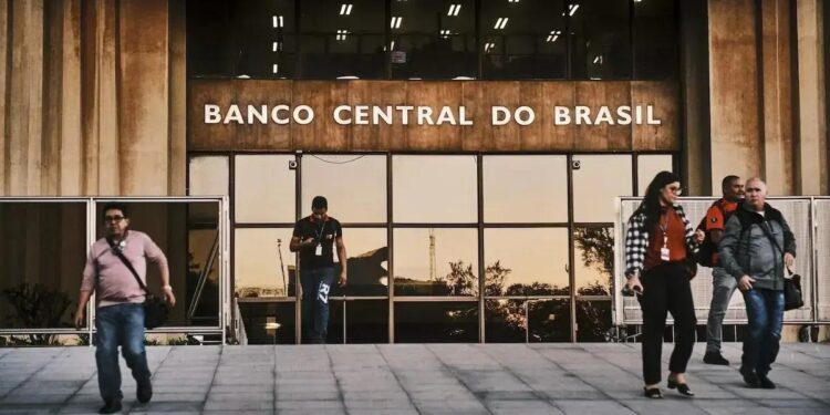 Aumento da Selic: 5 razões para continuar