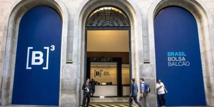 UBS BB reduz a posição comprada na B3 para neutra e prevê uma valorização restrita