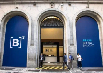 B3 (B3SA3): o lucro aumentou 16,5% no primeiro trimestre de 25, atingindo R$ 1,1 bilhão