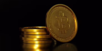 Com um mês do ‘tarifaço’ de Trump, o Bitcoin (BTC) dispara quase 15%, enquanto os valores das criptomoedas alternativas continuam sob pressão