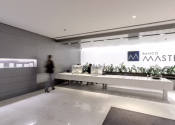 Justiça libera compra do Banco Master pelo BRB