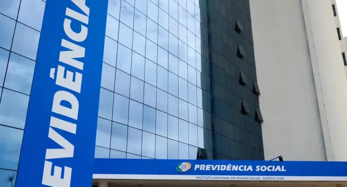 O INSS vai reembolsar R$ 292 milhões aos aposentados afetados