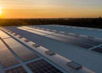 SNEL11 aumenta a receita através de novas aquisições e registra um lucro de R$ 2,4 milhões