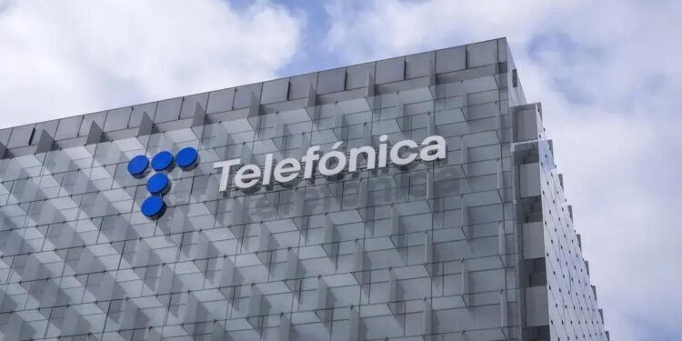 Telefónica Brasil: 5 Razões Para o Aumento em Fibra Óptica