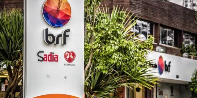 A família que fundou a Sadia questiona o preço da fusão com a Marfrig