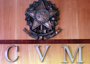 A CVM interrompeu o registro de duas empresas abertas