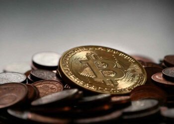 Bitcoin avança, impulsionado pelo apetite por risco após o cessar-fogo