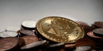 Bitcoin avança, impulsionado pelo apetite por risco após o cessar-fogo
