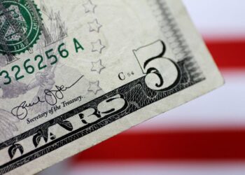 Dólar diminui após informações de inflação nos EUA e acordo entre EUA e China