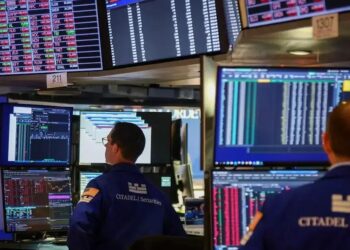 Ações Mercado: Como Wall Street Enfrenta a Turbulência