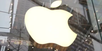 iOS 26 ressalta Inteligência Artificial e design para aumentar os lucros da Apple (AAPL34)
