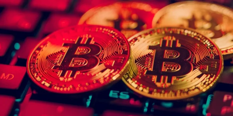 Bitcoin cai e atinge o patamar de US$ 104 mil, em um dia marcado pela realização de lucros