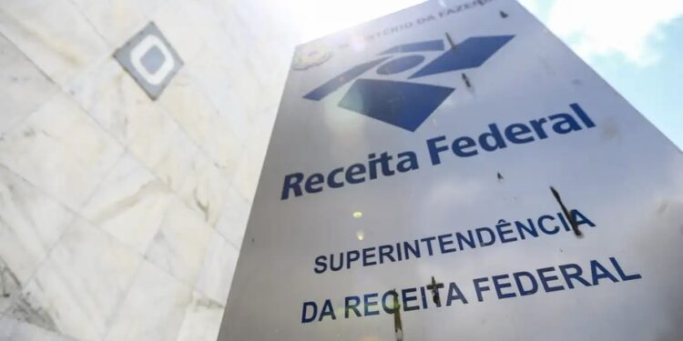 Receita libera consulta ao 2º lote da restituição do IR 2025 – mais de R$ 11 bilhões para milhões de contribuintes
