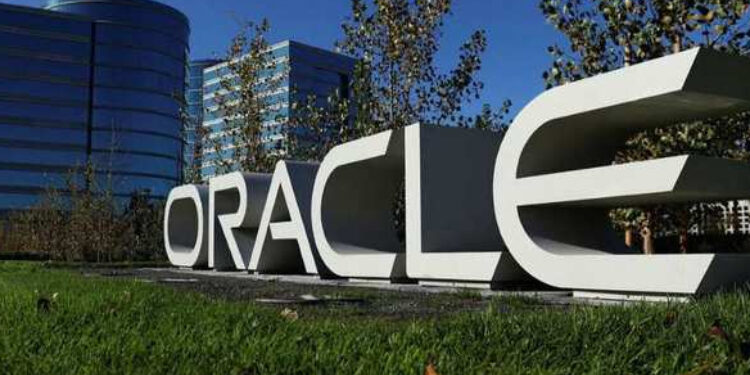A Oracle anunciou um acordo de 30 bilhões de dólares em contratos de operações em nuvem