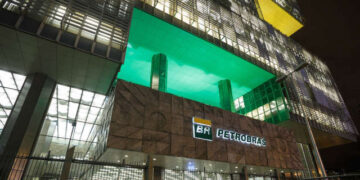 Petrobras solicita ao Cade que monitore a venda da Braskem