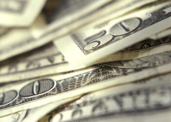 Com as novas ameaças de tarifas de Trump, o dólar sobe para R$ 5,47