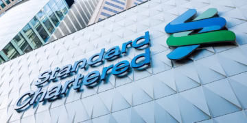 Standard Chartered inicia negociação de Bitcoin e Ethereum