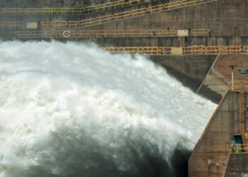 Itaipu considera expansão em resposta ao aumento da demanda por energia para IA e mineração de Bitcoin