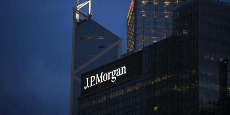 JPMorgan se rende à cripto: um banco tradicional acolhe o futuro financeiro
