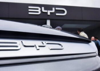 A BYD iniciará a montagem de veículos na Bahia, diminuindo as importações